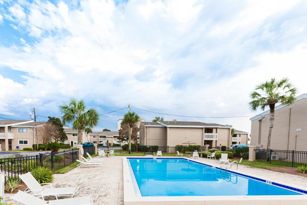 Chateau La Mer Destin Exterior photo